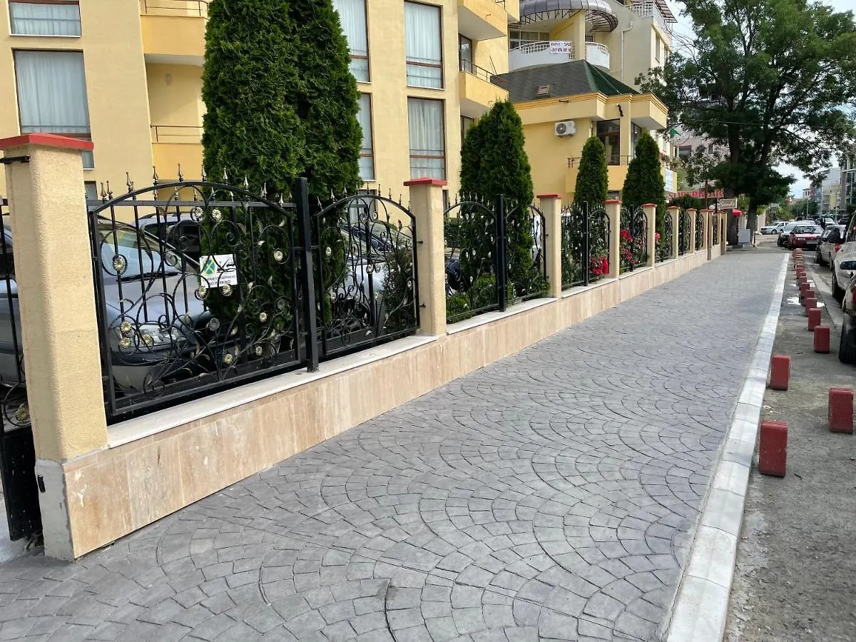 Complex Sands Holiday Apartments Sunny Beach