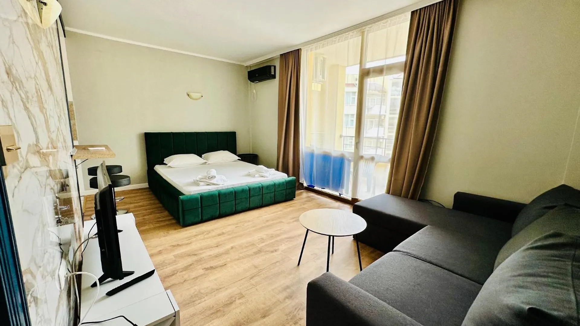 Complex Sands Holiday Apartments Sunny Beach Bulgaria