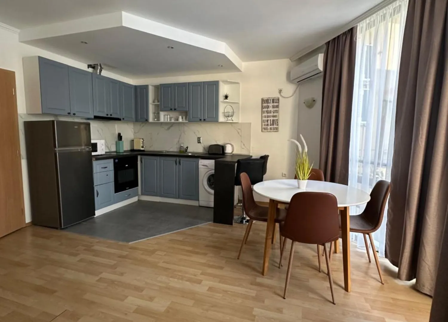 Complex Sands Holiday Apartments Napospart